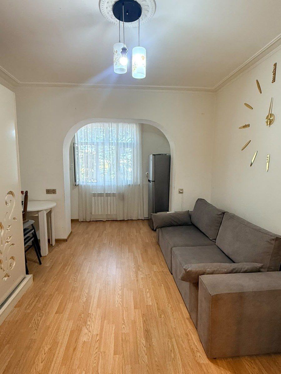 Satılır 1 otaqlı köhnə tikili 30 m² — Mənzil, Bakı (3)