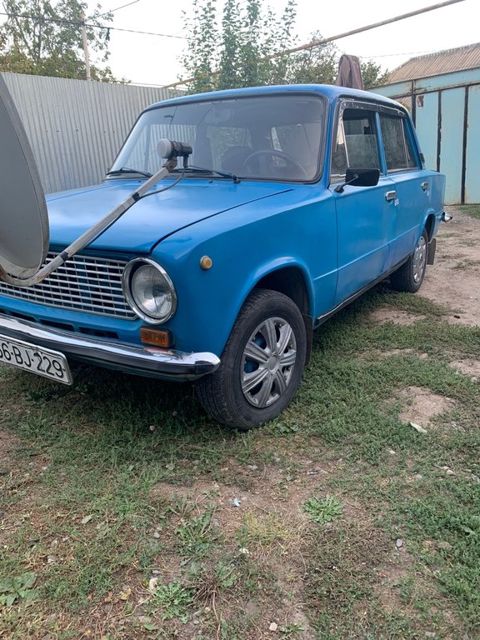 Lada (VAZ) 21011, 1.3 L, 1975 il, 789 387 km — Oğuz