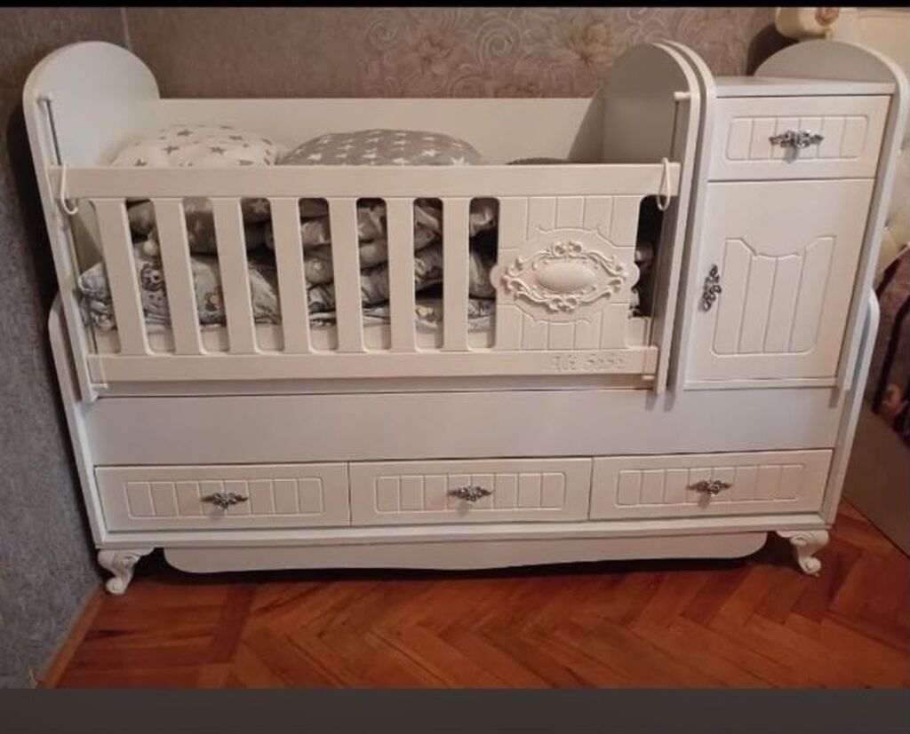 Uşaq üçün çoxfunksiyalı beşik-komod - Rəng: ağ, klassik dekorativ — Bəşikləri, Sumqayıt