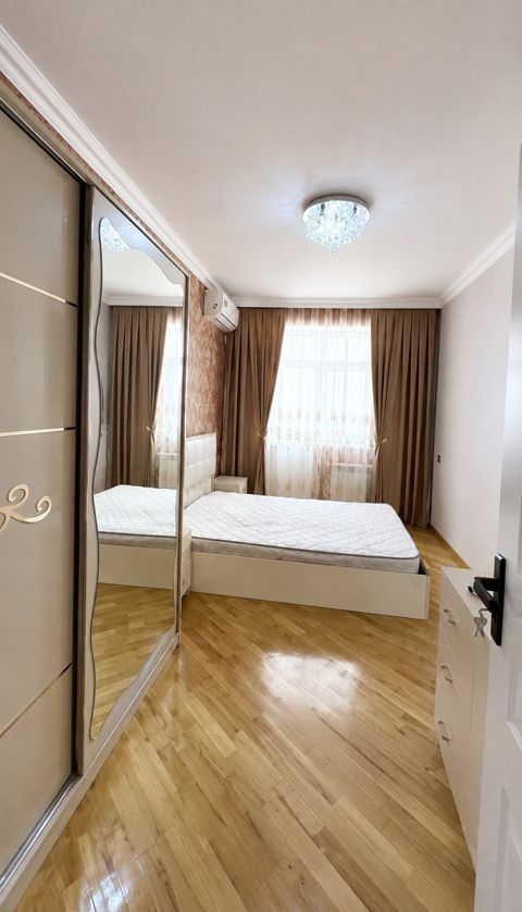 Satılır 3 otaqlı yeni tikili 115 m² — Bakı
