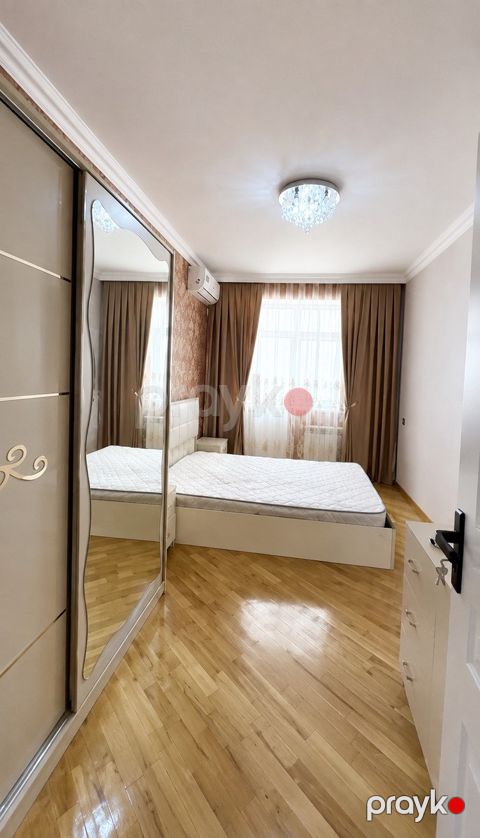 Satılır 3 otaqlı yeni tikili 115 m²