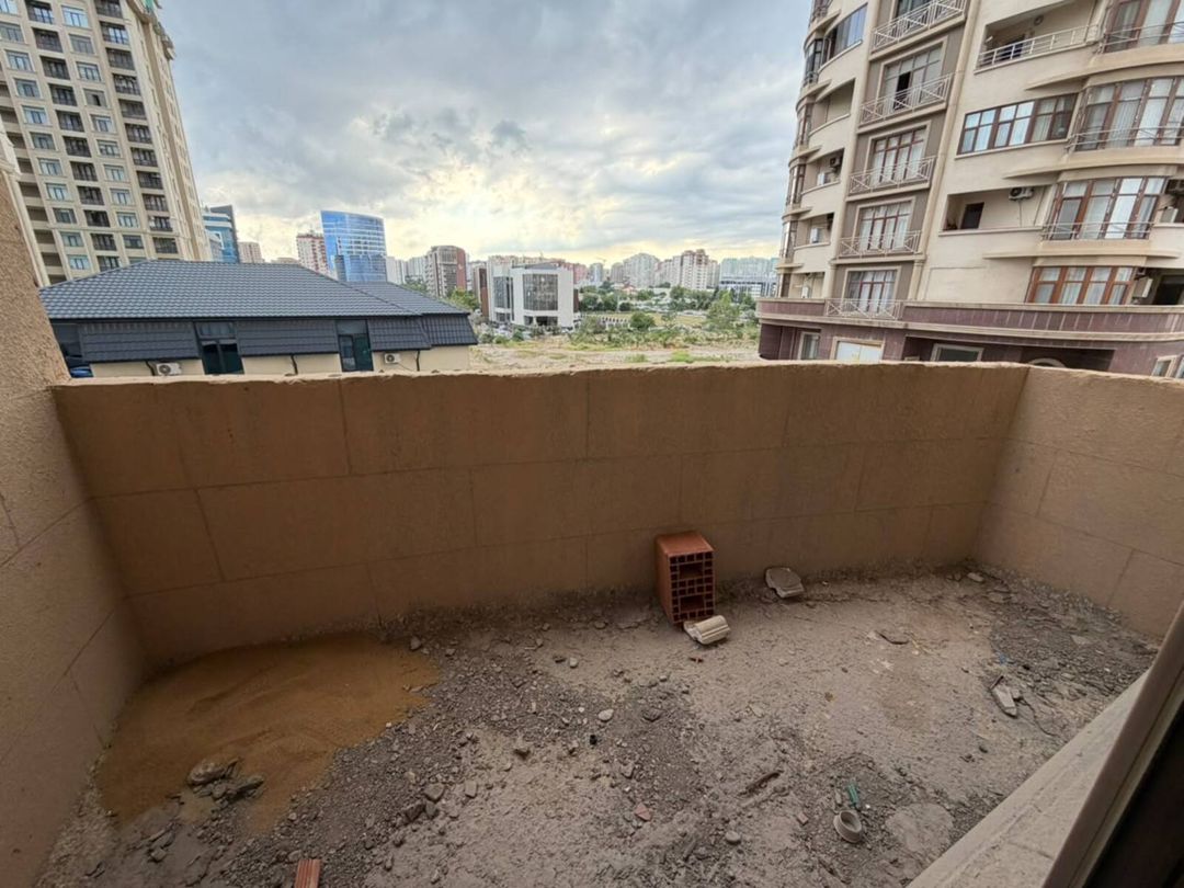 Satılır 3 otaqlı yeni tikili 150 m² — Mənzil, Bakı (4)