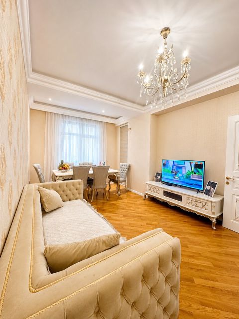Satılır 2 otaqlı yeni tikili 85 m² — Bakı