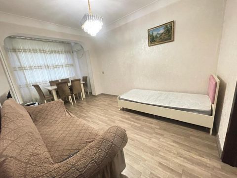 İcarəyə verilir 2 otaqlı köhnə tikili 50 m² — Bakı
