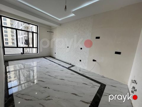 Satılır 3 otaqlı yeni tikili 117.5 m²