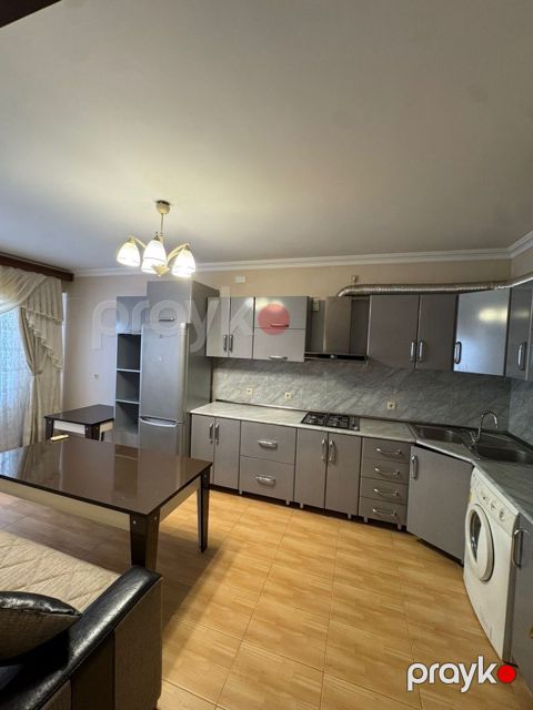 İcarəyə verilir 2 otaqlı yeni tikili 85 m²