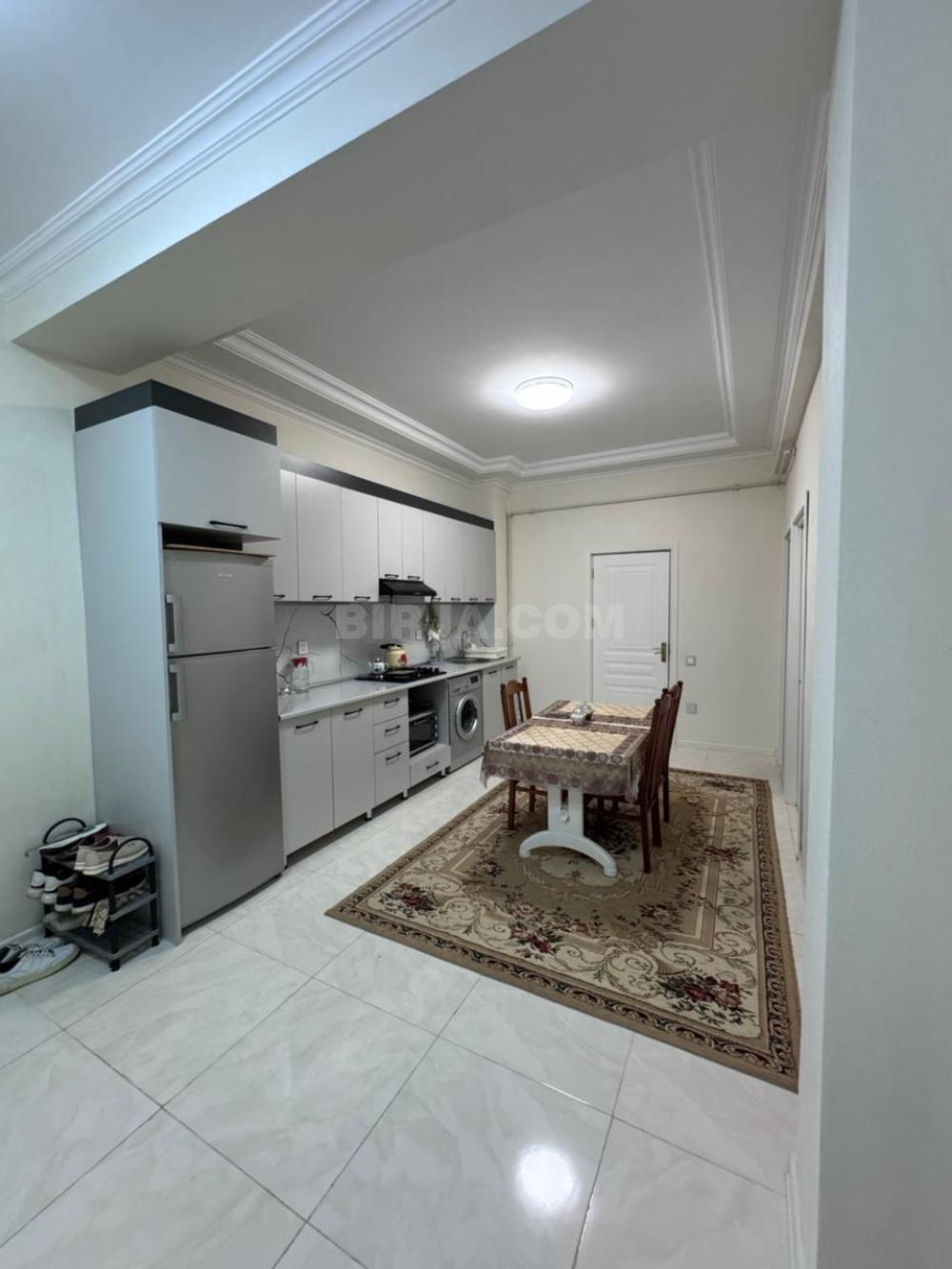 Satılır 2 otaqlı, Saray qəs — Mənzil (3)