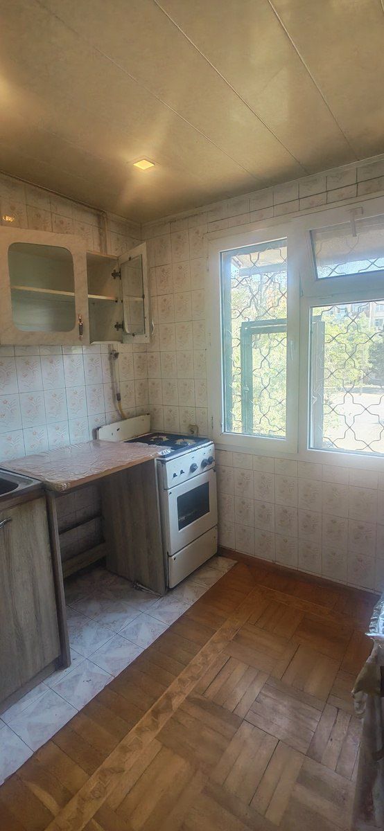 Satılır 3 otaqlı köhnə tikili 70 m² — Mənzil, Bakı (8)