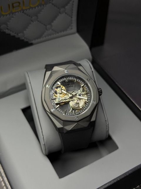 Hublot Geneve qol saatı — Qol saatları