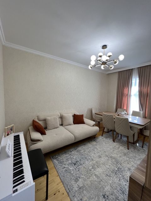Satılır 3 otaqlı həyət evi/bağ evi 77 m² — Bakı