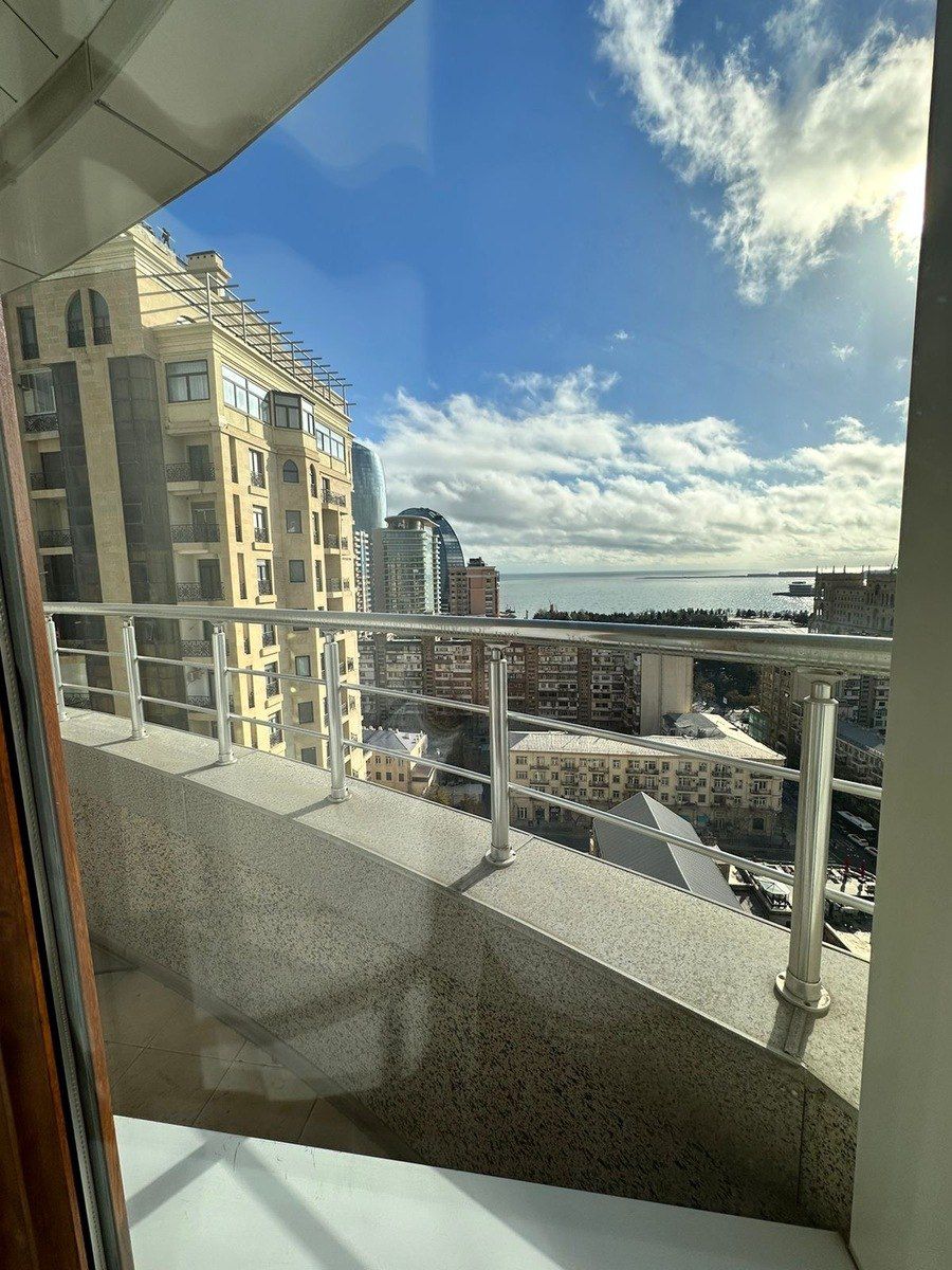 İcarəyə verilir 4 otaqlı yeni tikili 247 m² — Mənzil, Bakı (2)