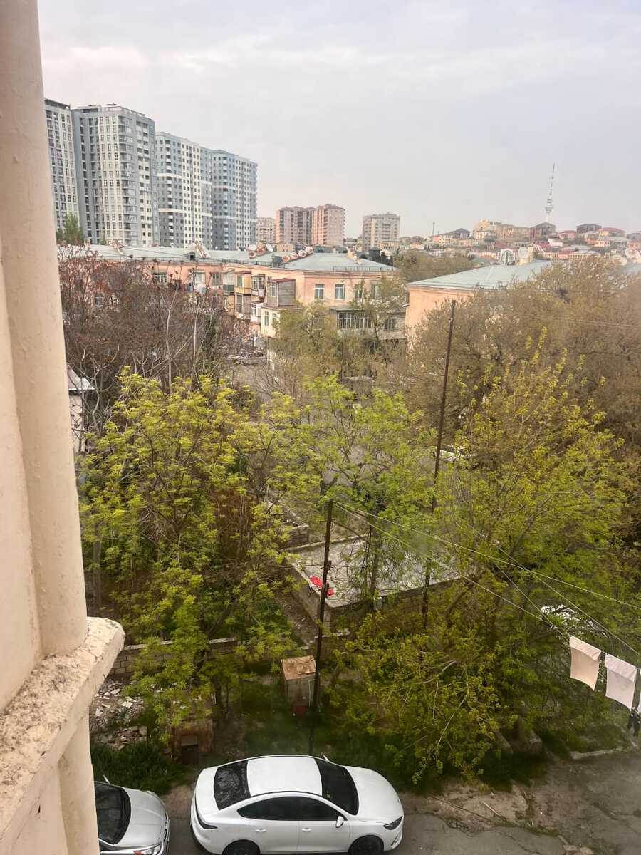 Satılır 3 otaqlı köhnə tikili 64 m² — Mənzil, Bakı (11)