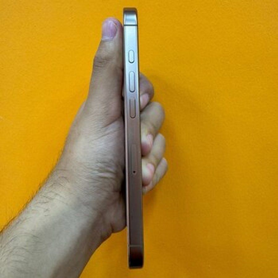 Apple iPhone 16 Pro Desert Titanium 128GB/8GB — Smartfonlar, Bakı (4)