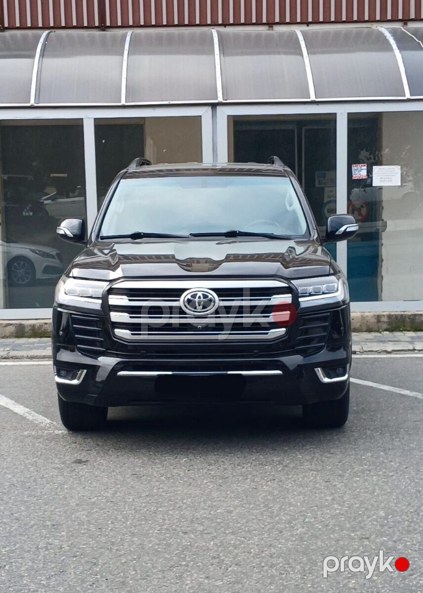 Toyota Land Cruiser 300 icarəsi — Avtomobil icarəsi, Bakı (2)