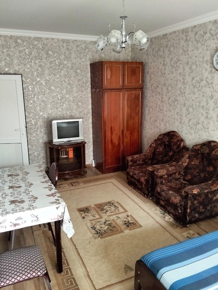 İcarəyə verilir 1 otaqlı köhnə tikili 40 m² — Mənzil, Bakı (7)