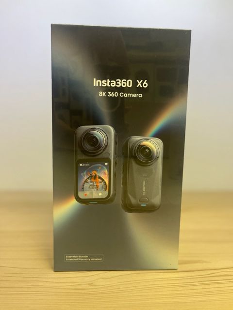 Insta360 X6 8K 360° Camera Essentials Bundle — Bakı