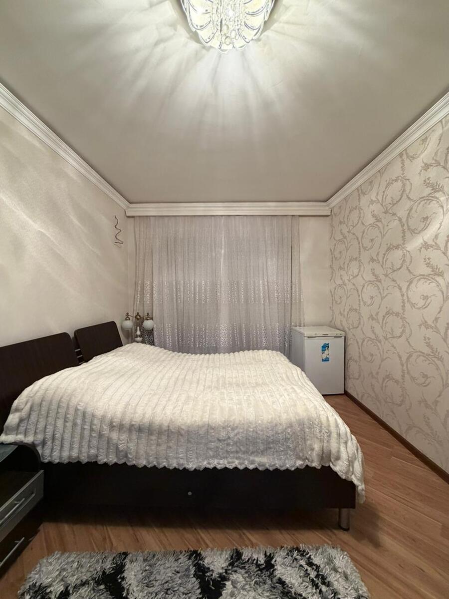 Satılır 4 otaqlı köhnə tikili 100 m² — Mənzil, Bakı (8)