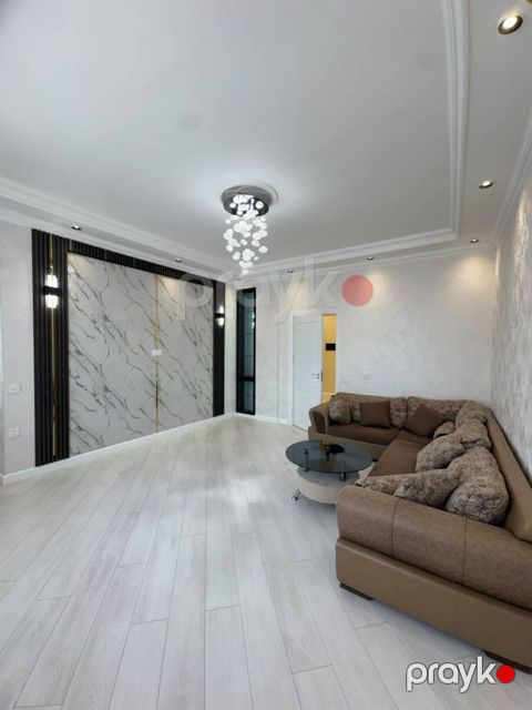 Satılır 4 otaqlı yeni tikili 110 m²