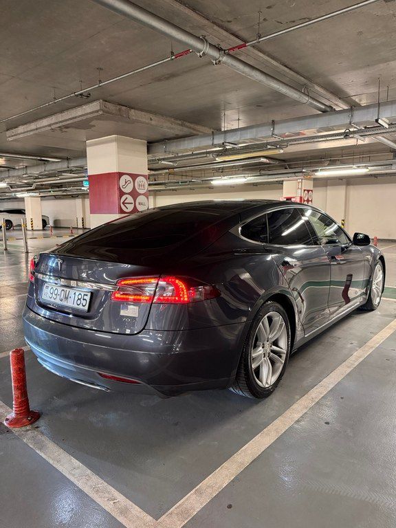 Tesla Model S, 70 kWh, 2015 il, 168 000 km — Avtomobillər, Bakı (4)