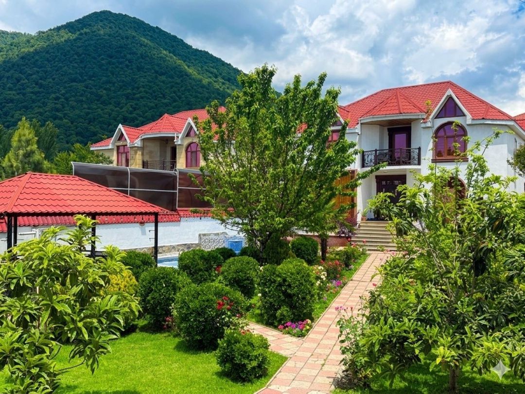 İcarəyə verilir 4 otaqlı həyət evi/bağ evi 180 m² — Ev, villa, Qəbələ (7)