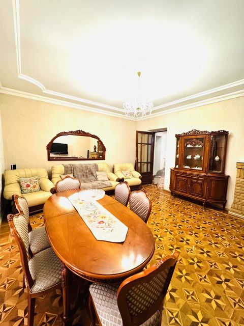 Satılır 2 otaqlı yeni tikili 70 m² — Bakı
