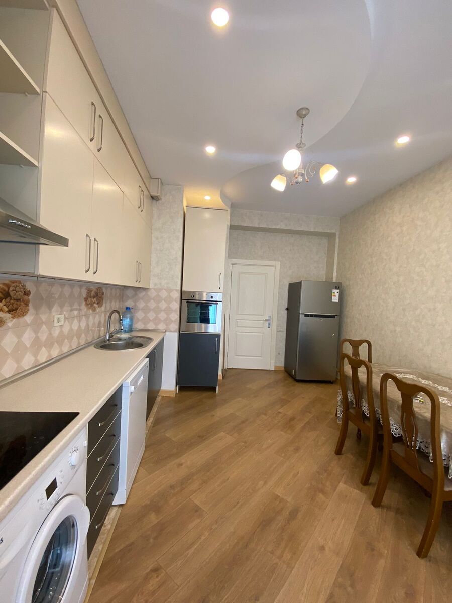 İcarəyə verilir 3 otaqlı yeni tikili 145 m² — Mənzil, Bakı (8)