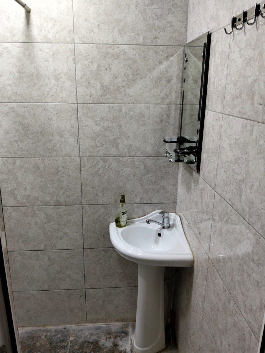 İcarəyə verilir 1 otaqlı köhnə tikili 40 m² — Mənzil, Bakı (6)