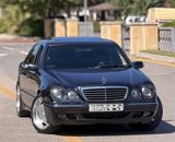Mercedes E 320, 3.2 L, 2002 il, 278 000 km — Avtomobil