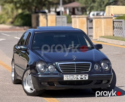 Mercedes E 320, 3.2 L, 2002 il, 278 000 km