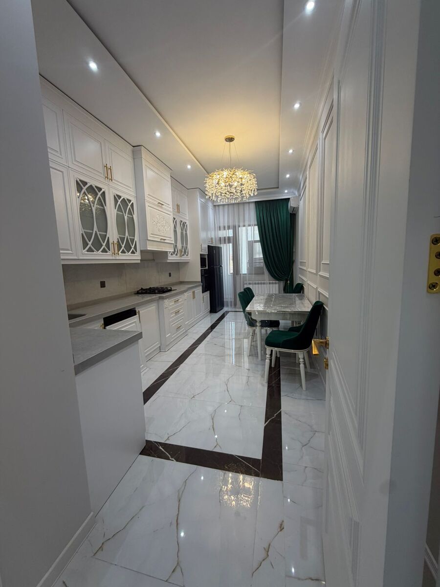İcarəyə verilir 4 otaqlı yeni tikili 175 m² — Mənzil, Bakı (10)