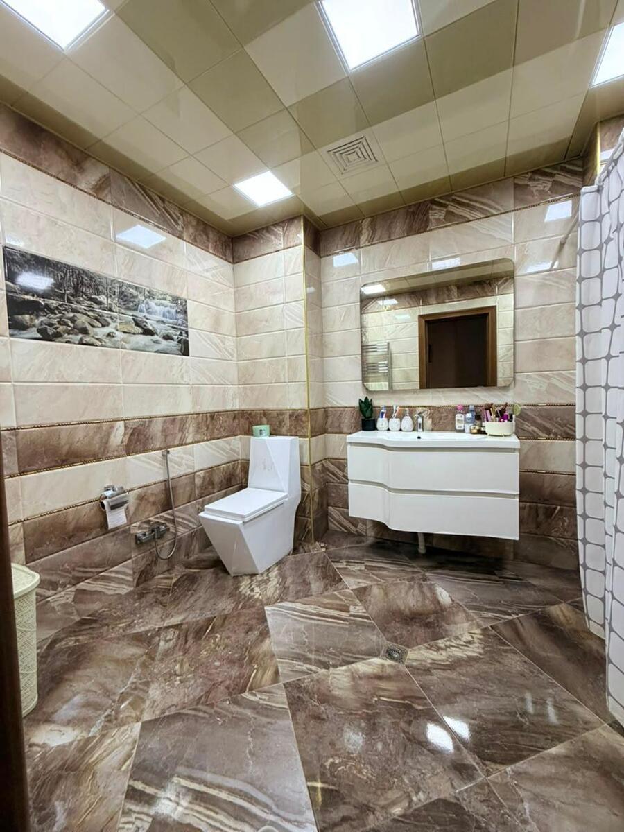 Satılır 3 otaqlı yeni tikili 150 m² — Mənzil, Bakı (2)