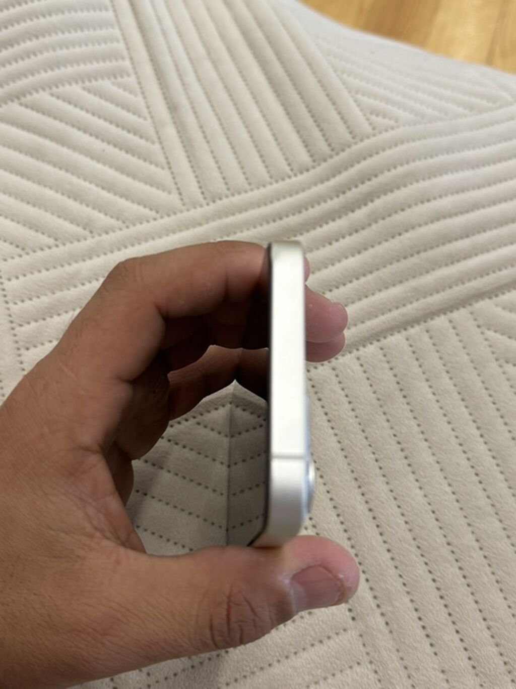 IPhone 13, Ağ, Simsiz şarj — Apple iPhone, Gəncə (6)