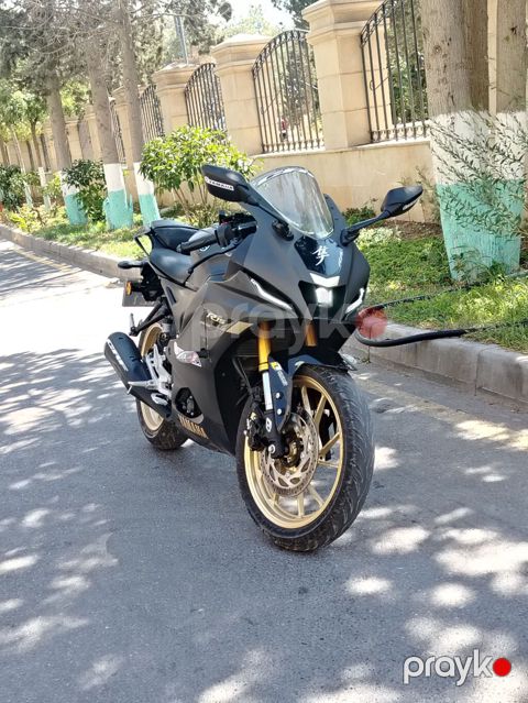 4000 satilir motoya ancag 95 vurulub ancag motul tokulub olkeni terk — Sumqayıt