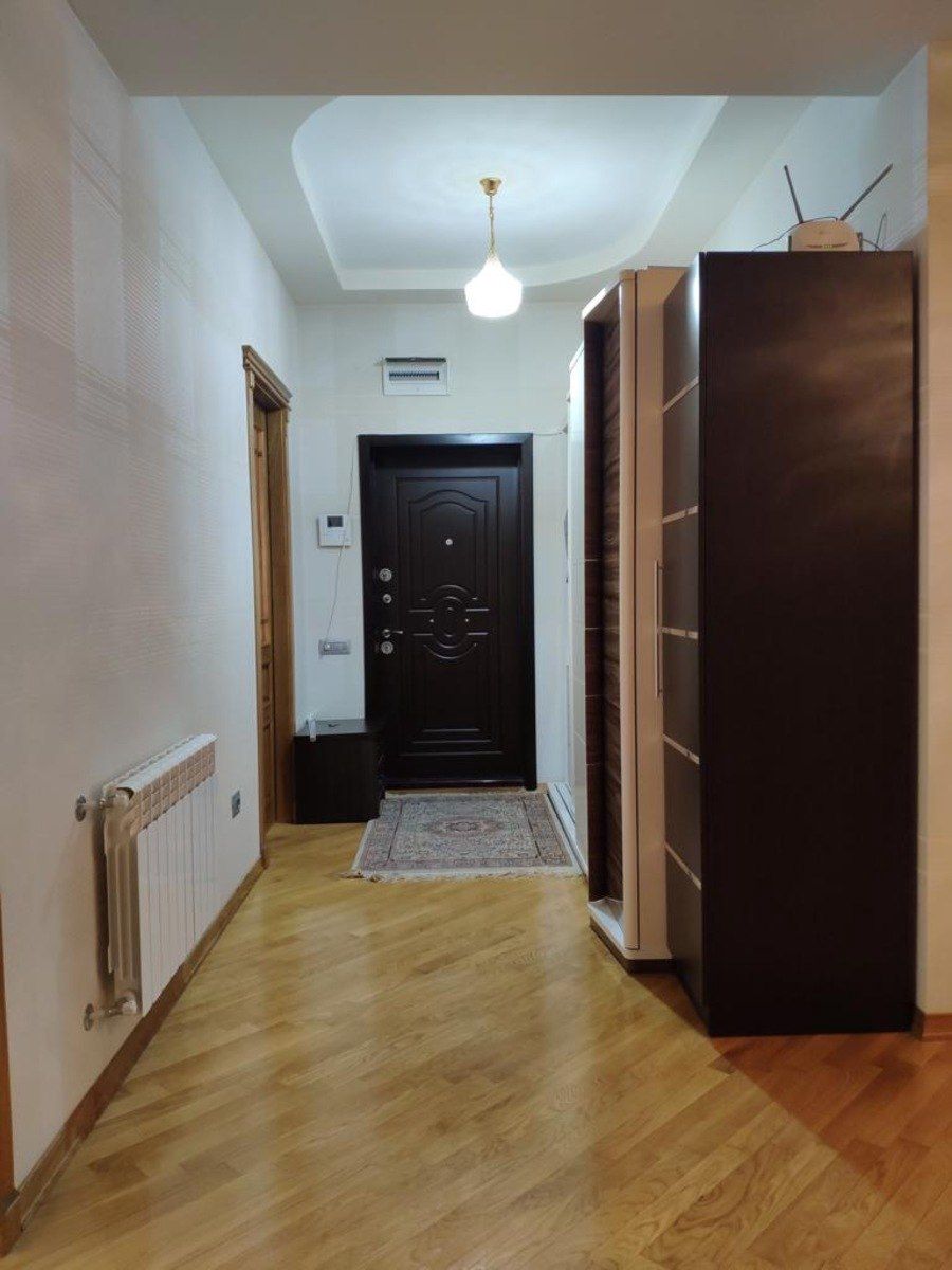 İcarəyə verilir 4 otaqlı yeni tikili 175 m² — Mənzil, Bakı (10)