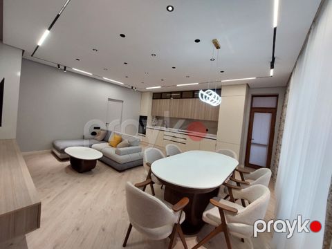 İcarəyə verilir 4 otaqlı yeni tikili 160 m²