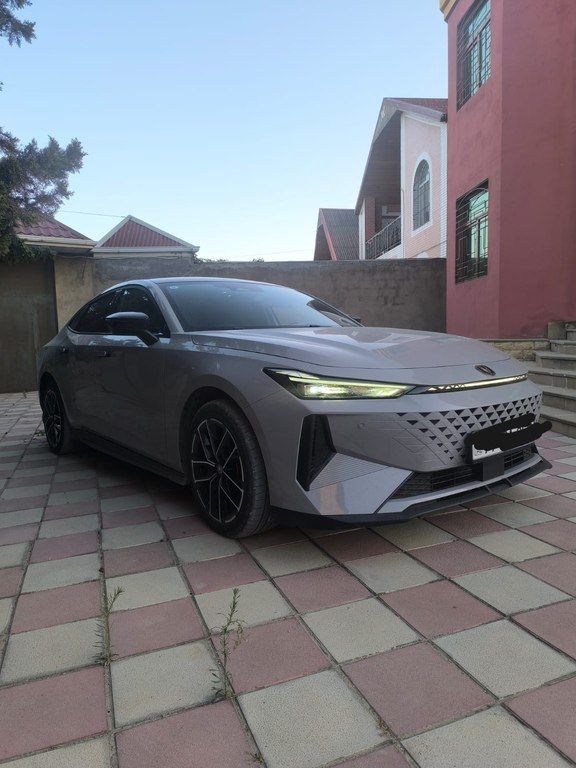 Changan Uni-V iDD, 1.5 L, 18.4 kWh, 2024 il, 29 000 km — Avtomobillər, Bakı (7)