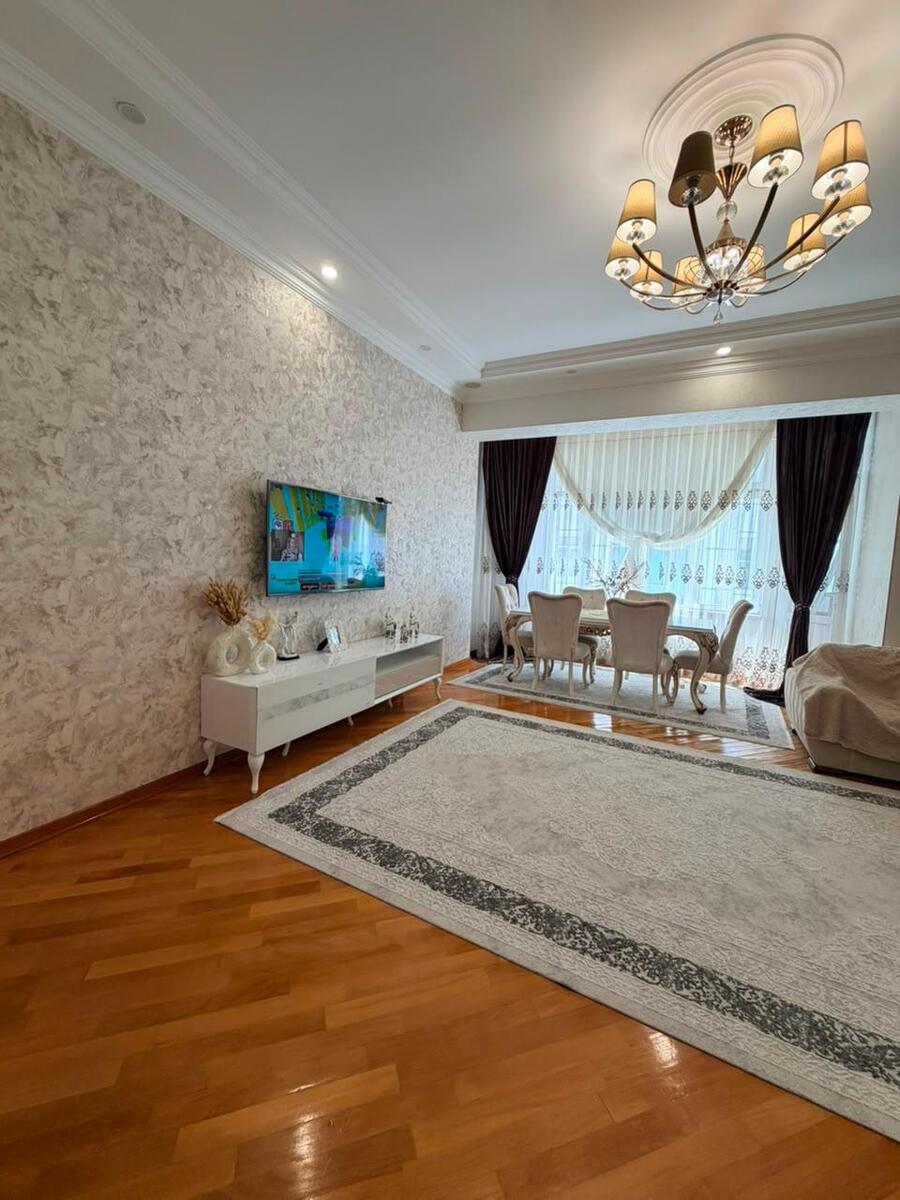 Satılır 3 otaqlı yeni tikili 150 m² — Mənzil, Bakı (9)
