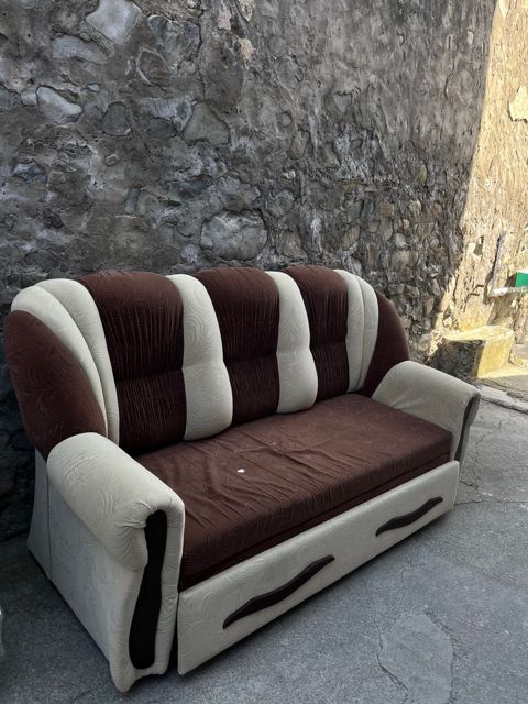 Divan — Şəki