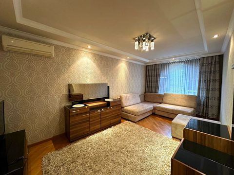 Satılır 2 otaqlı köhnə tikili 55 m² — Bakı