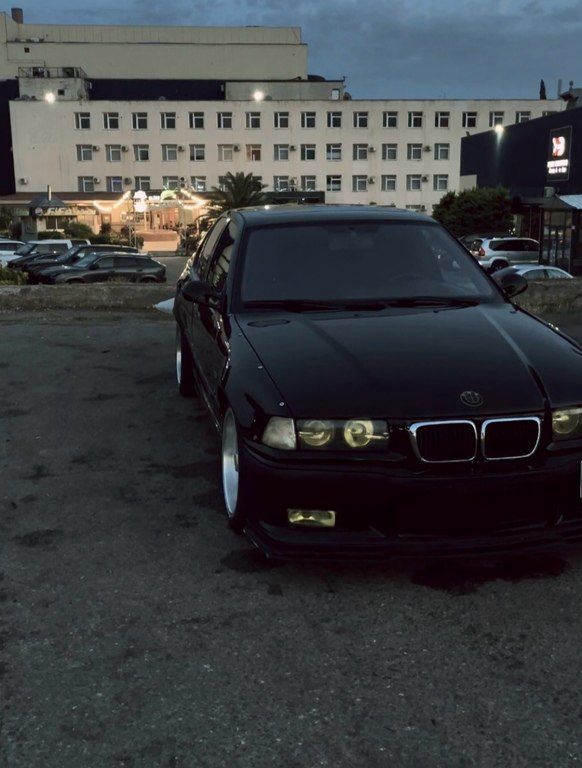 BMW 320, 2.0 L, 1996 il, 590 000 km — Avtomobillər, Bakı (3)