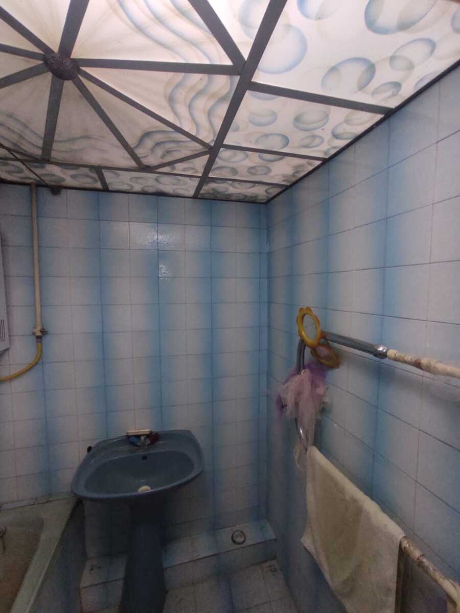 Satılır 4 otaqlı köhnə tikili 100 m² — Mənzil, Bakı (10)