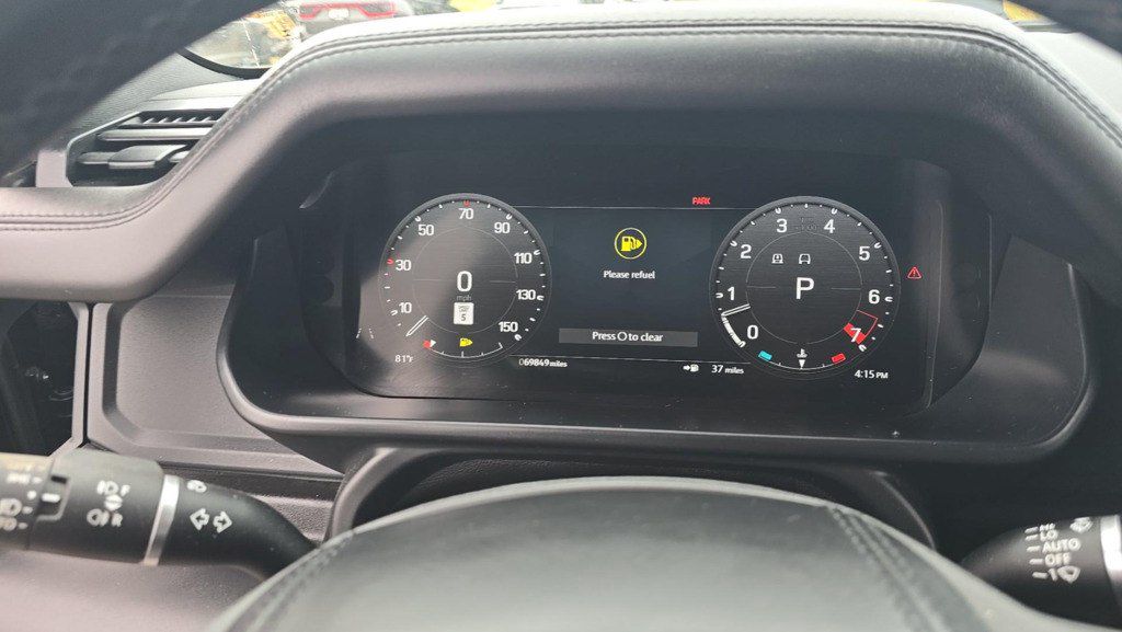 Land Rover Defender, 3.0 L, 2023 il, 111 045 km — Avtomobillər (12)