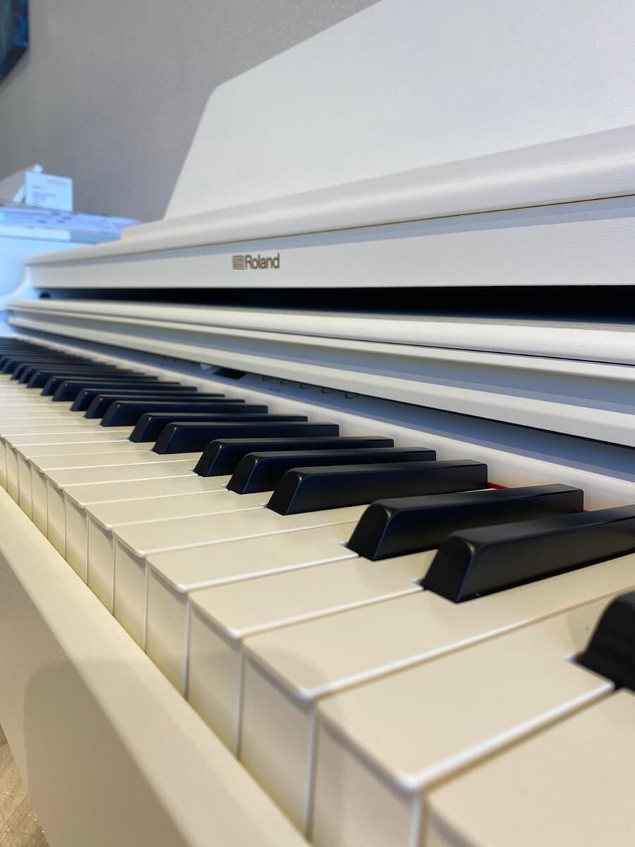 Elektron pianinolar "Roland RP701" — Musiqiə alətləri, Bakı (7)
