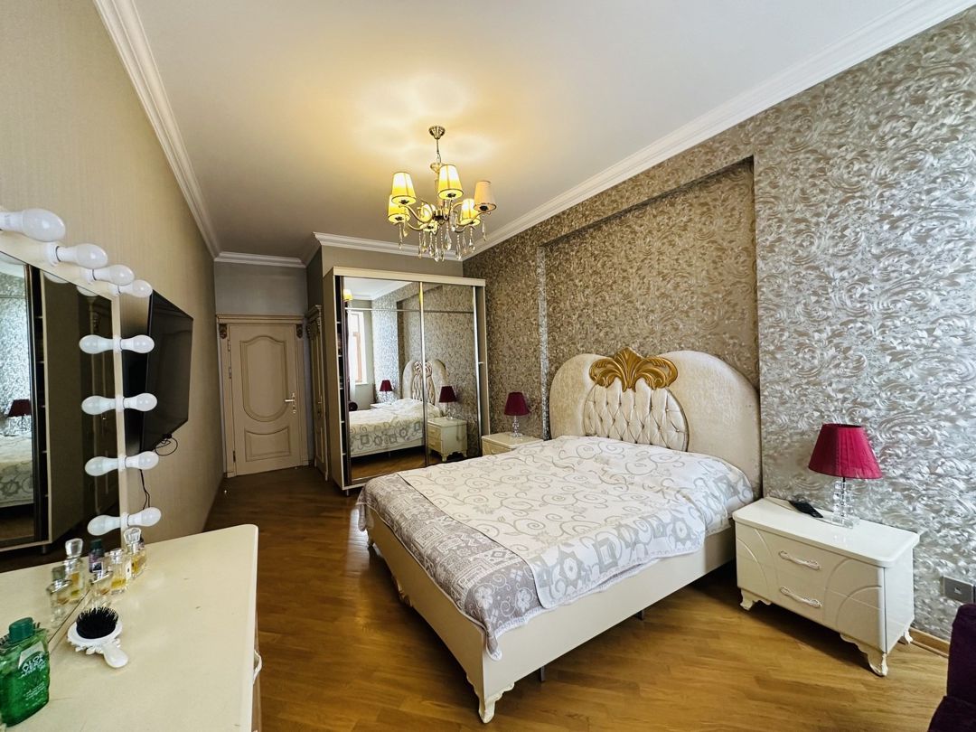Satılır 3 otaqlı yeni tikili 135 m² — Mənzil, Bakı (9)