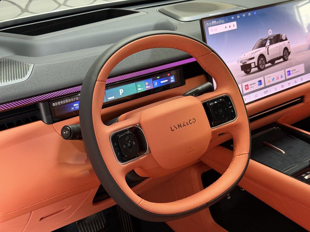 Lynk & Co 900, 2.0 L, 52.38 kWh, 2026 il, yeni — Avtomobillər, Bakı (12)