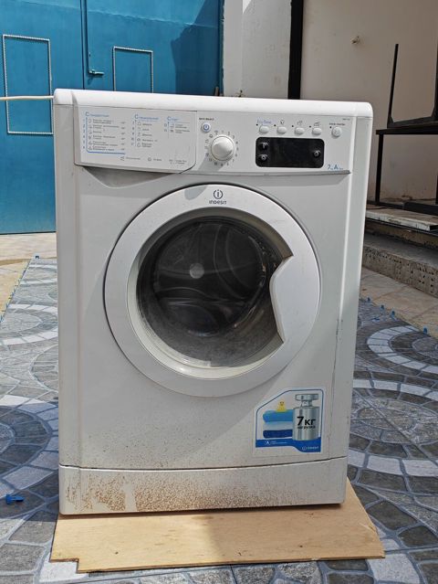 Paltaryuyan maşın Indesit, 7 kq, İşlənmiş, Avtomat, Qurutmasız, Ünvandan götürmə — Digah