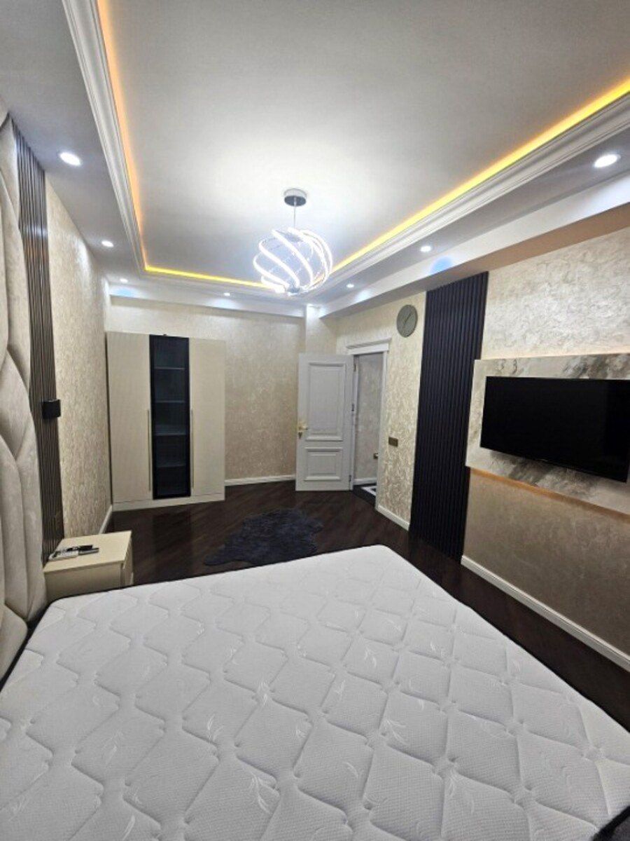 Satılır 2 otaqlı yeni tikili 75 m² — Mənzil, Bakı (7)