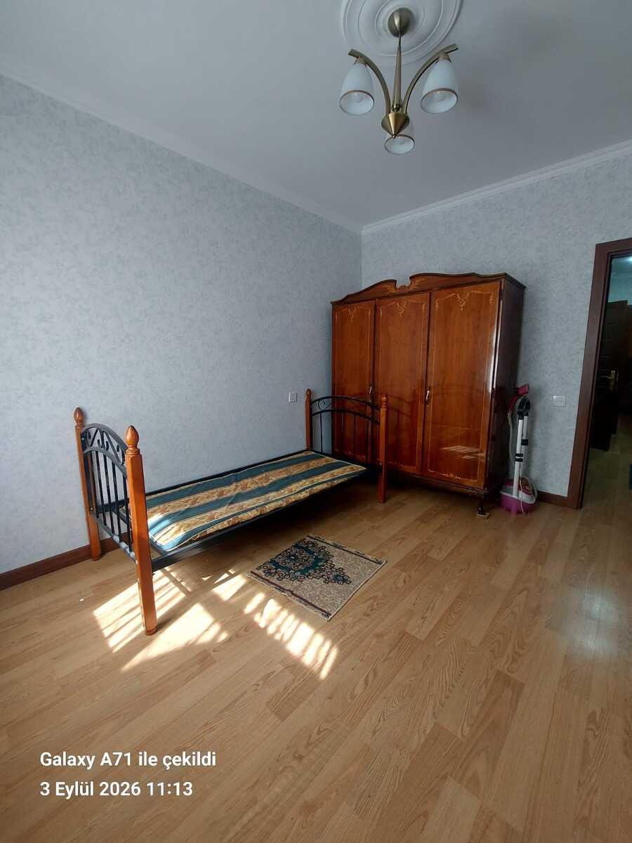 Satılır 4 otaqlı köhnə tikili 100 m² — Mənzil, Bakı (6)