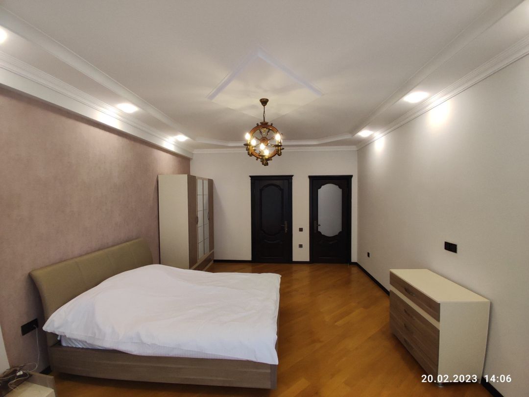 Satılır 4 otaqlı yeni tikili 190 m² — Mənzil, Bakı (11)