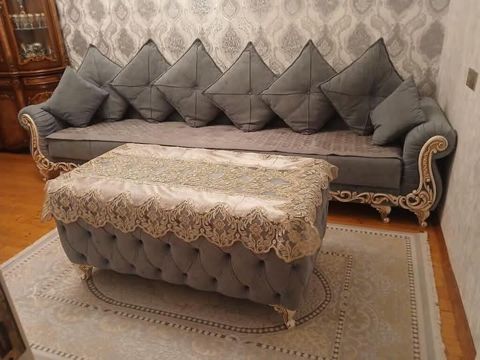 *ZB* *Divan +Pufık* Qıymet *350 AZN* acilir bazaldir ölçü 2.8 unvan — Bakı